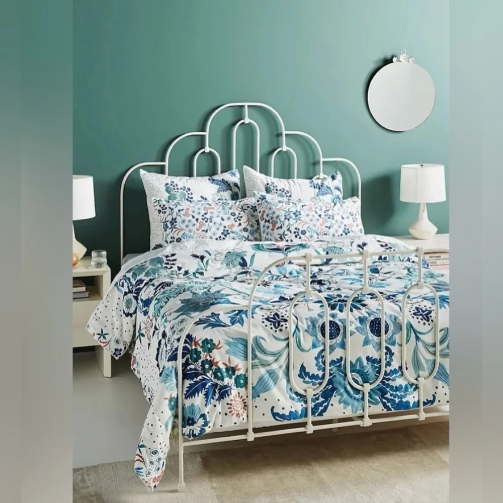 Anthropologie Velvet Hollyhock Full Quilt NWT Plus